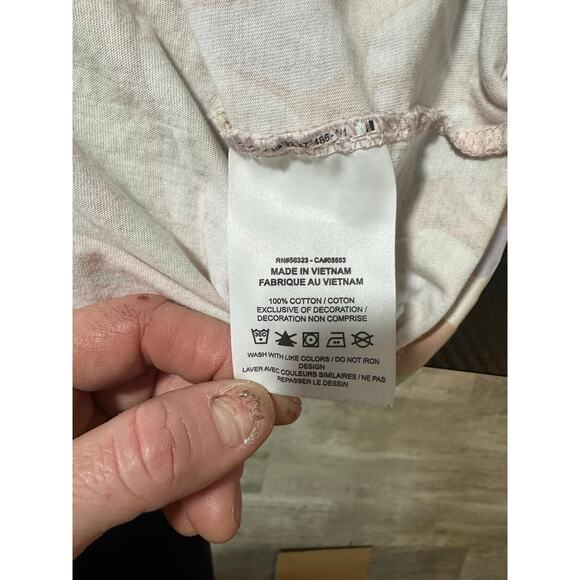 Nike Camo “Sports are a trip” Graphic T-Shirts Size Medium - Picture 5 of 9